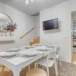 Guest Downtown Escape Villa Porto