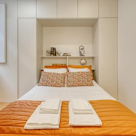 Guest Downtown Escape