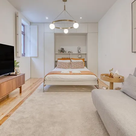 Guest Downtown Escape