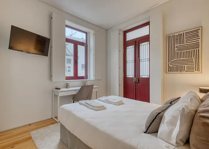 Guest Downtown Escape