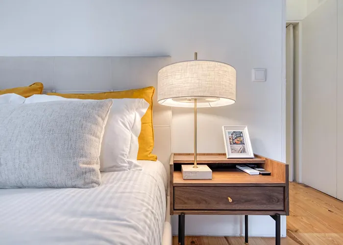 Guest Downtown Escape * פורטו